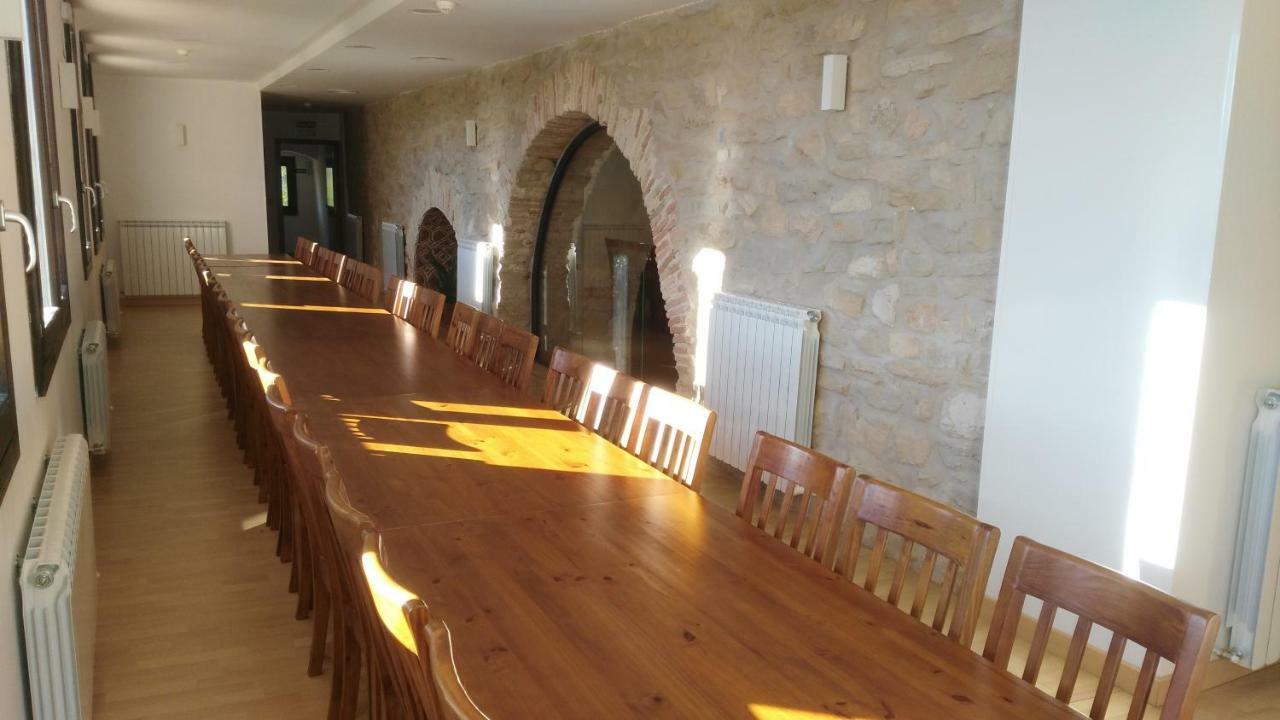 Albergue De Benabarre-Calumet Экстерьер фото