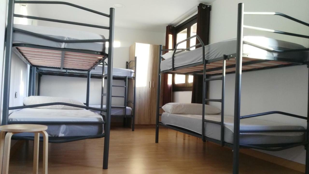 Albergue De Benabarre-Calumet Экстерьер фото