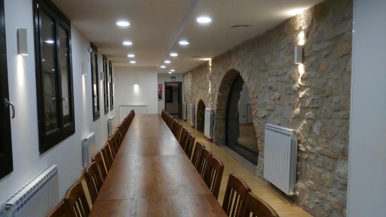 Albergue De Benabarre-Calumet Экстерьер фото